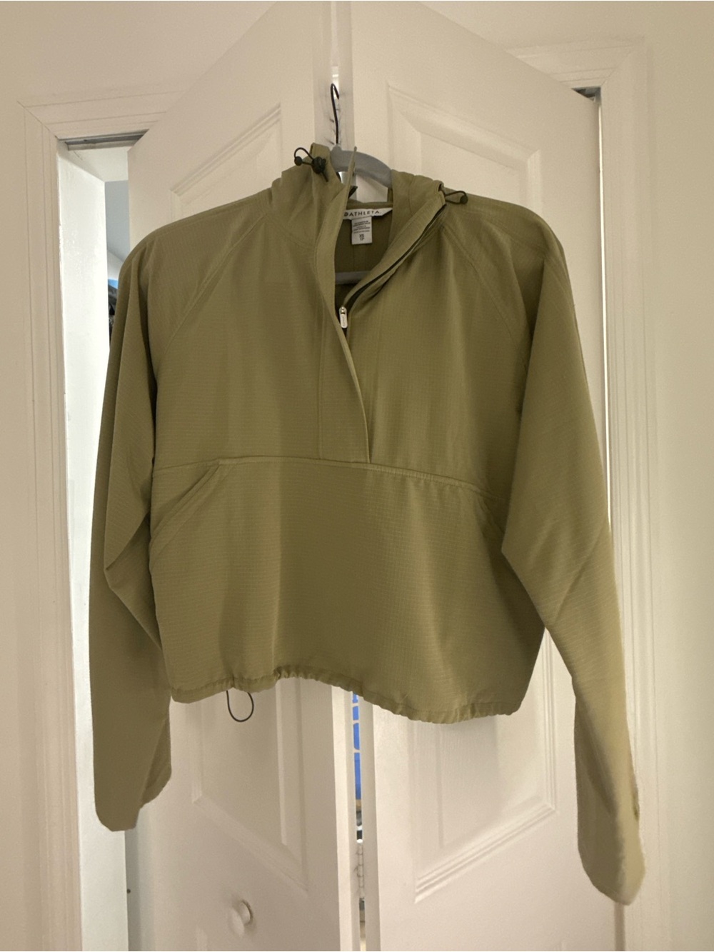 Athleta Cropped Olive Hooded Half-Zip Pullover Jacket